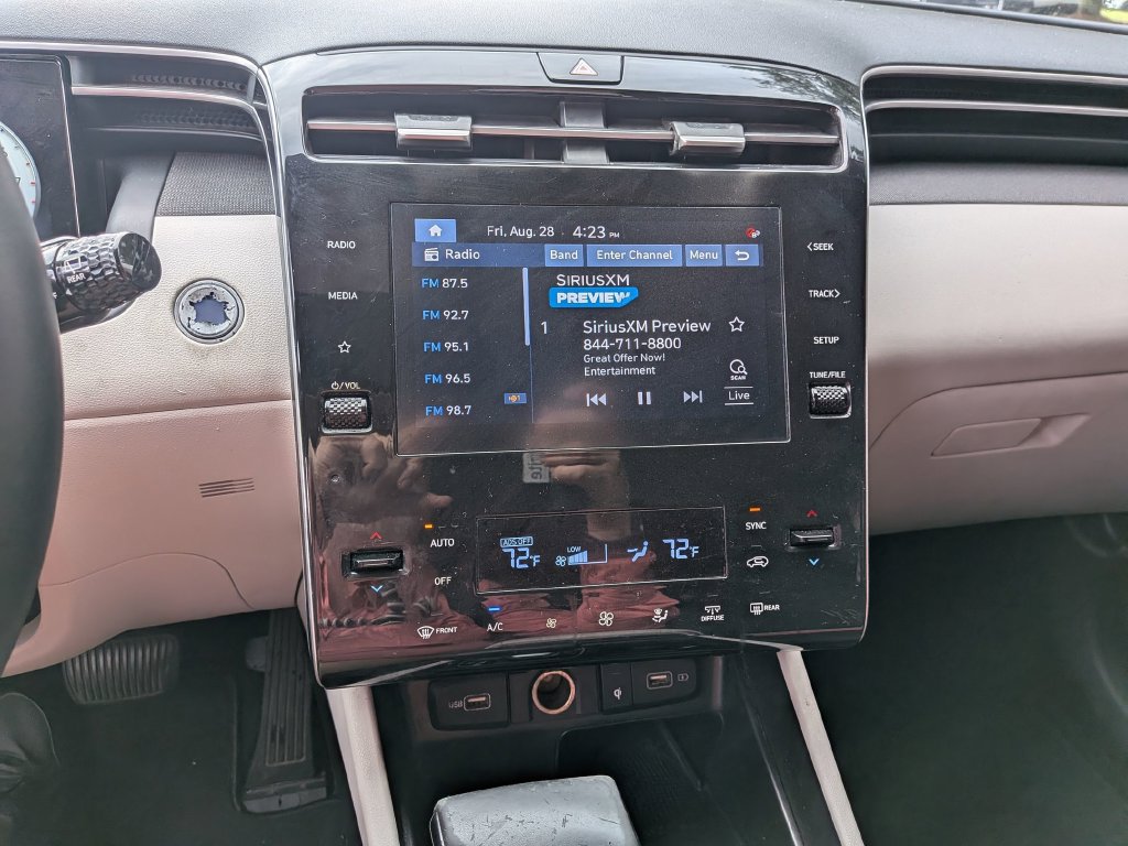 Used 2022 Hyundai Tucson SEL w/ Convenience Package FWD image 23