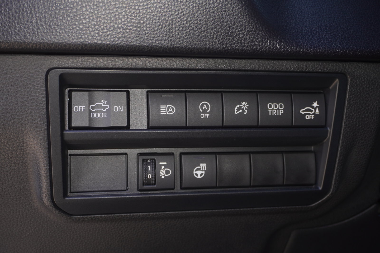 Used 2024 Toyota Tundra SR5 w/ TRD Off-Road Package AWD/4WD image 12
