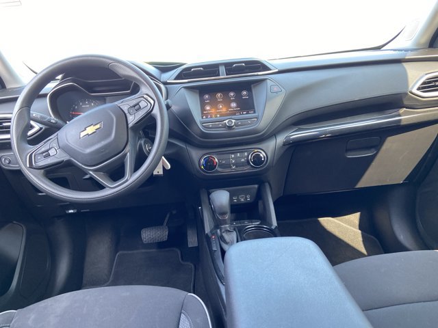 Used 2023 Chevrolet TrailBlazer LS FWD image 16