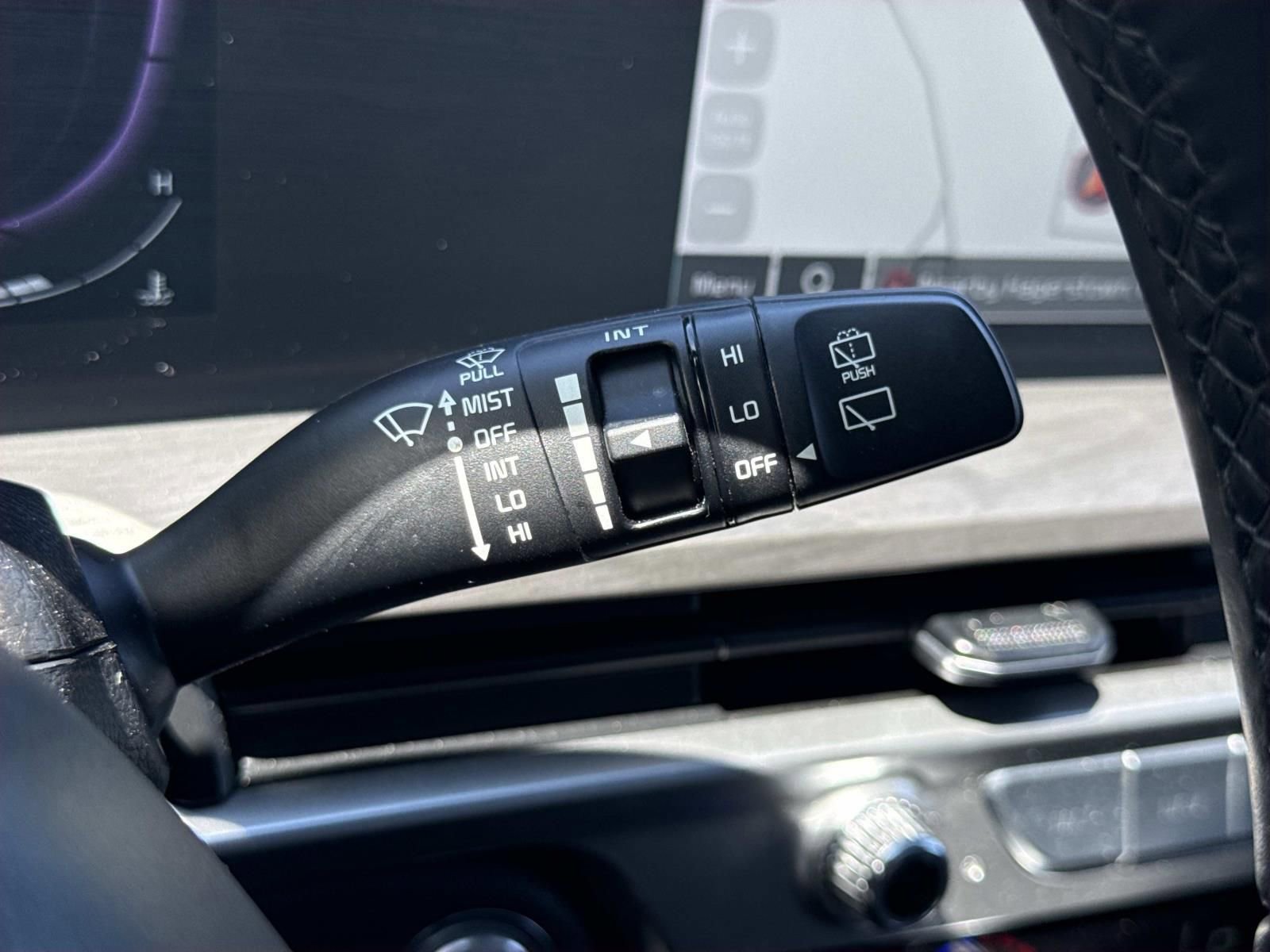 Used 2023 Kia Telluride EX X-Line AWD/4WD image 17