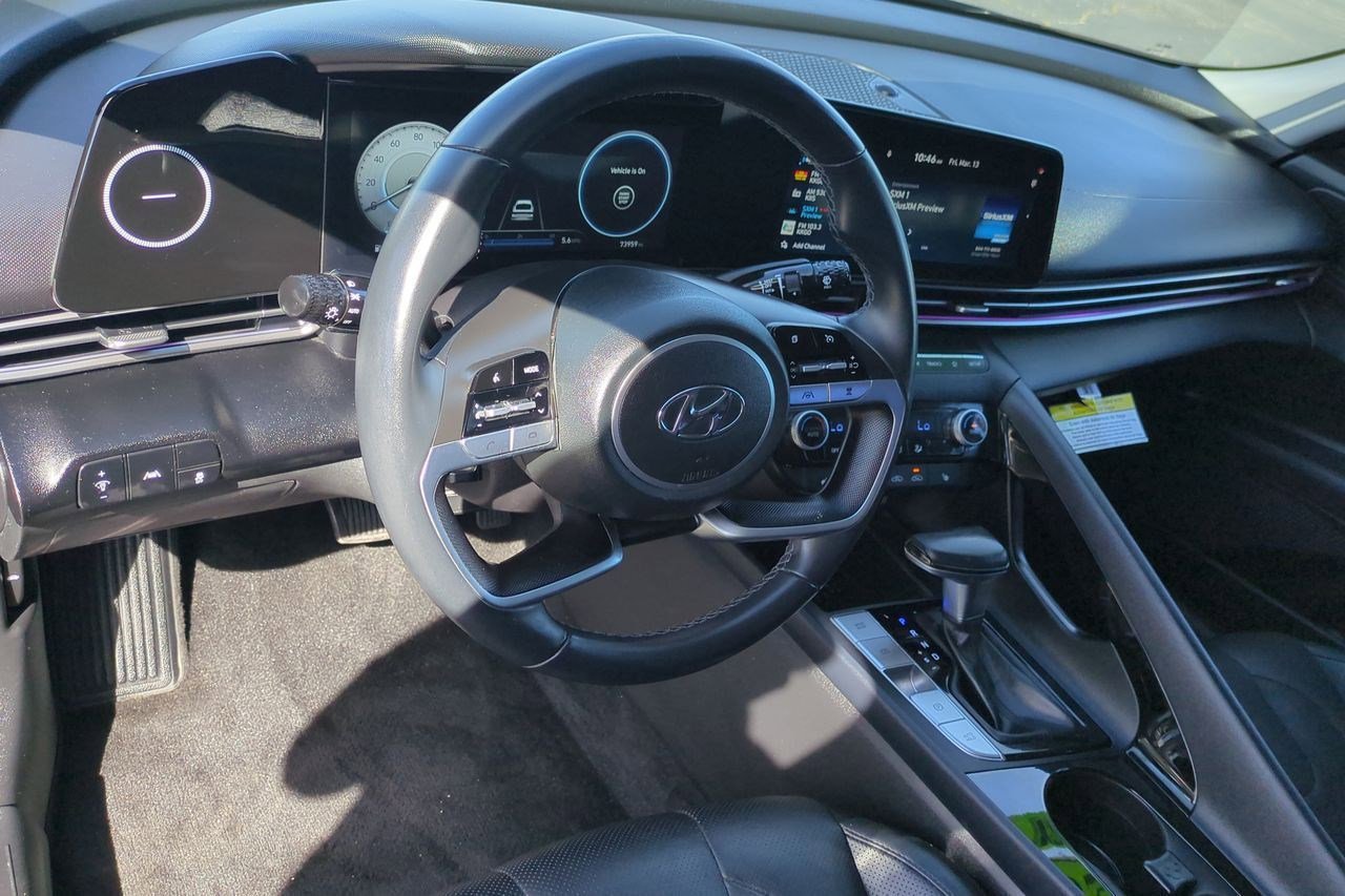 Used 2022 Hyundai Elantra Limited w/ Cargo Package image 10