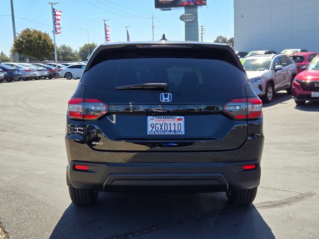 Used 2023 Honda Pilot LX image 5