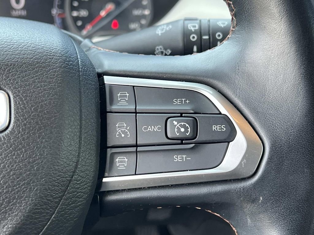 Used 2022 Jeep Compass Limited image 21