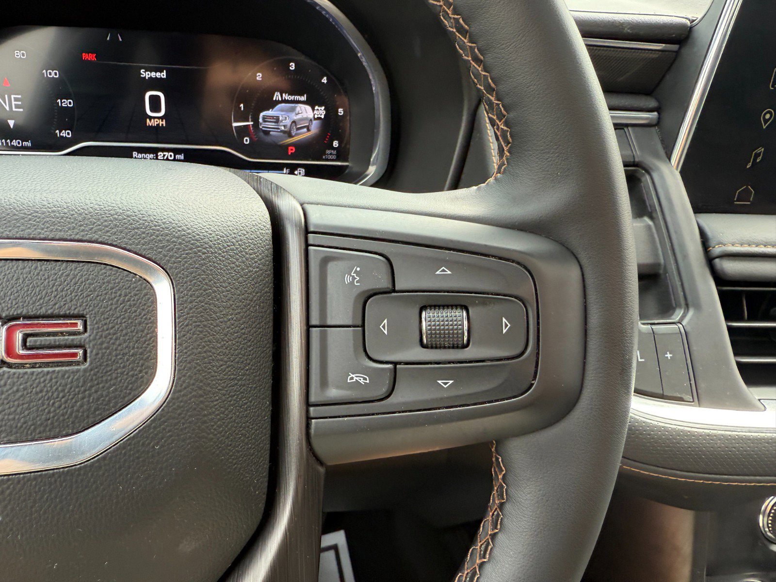 Used 2023 GMC Yukon AT4 image 29