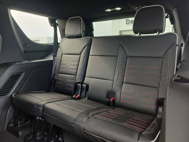 New 2026 GMC Yukon AT4 Ultimate w/ LPO, Illumination Package AWD/4WD image 20
