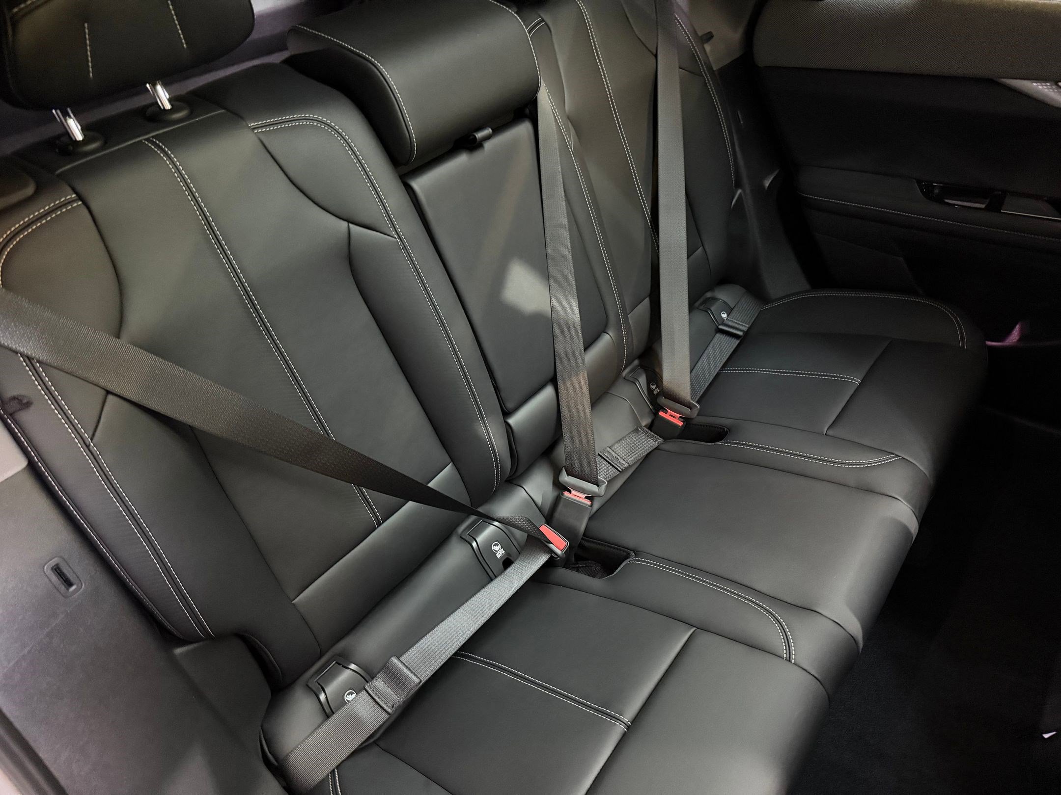 New 2026 Cadillac Optiq Sport 1 image 47