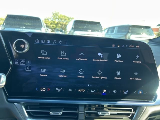 New 2026 Chevrolet Equinox EV LT image 23