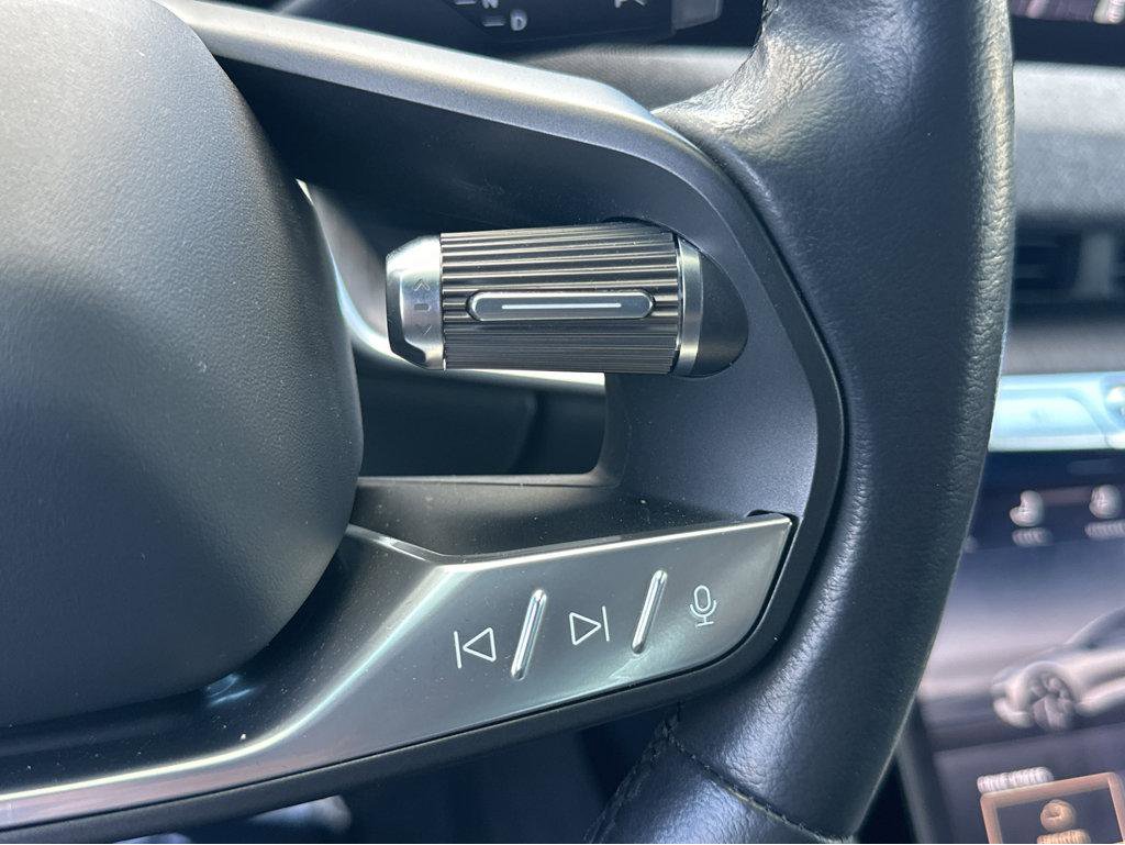 Used 2024 Lucid Air Touring image 23