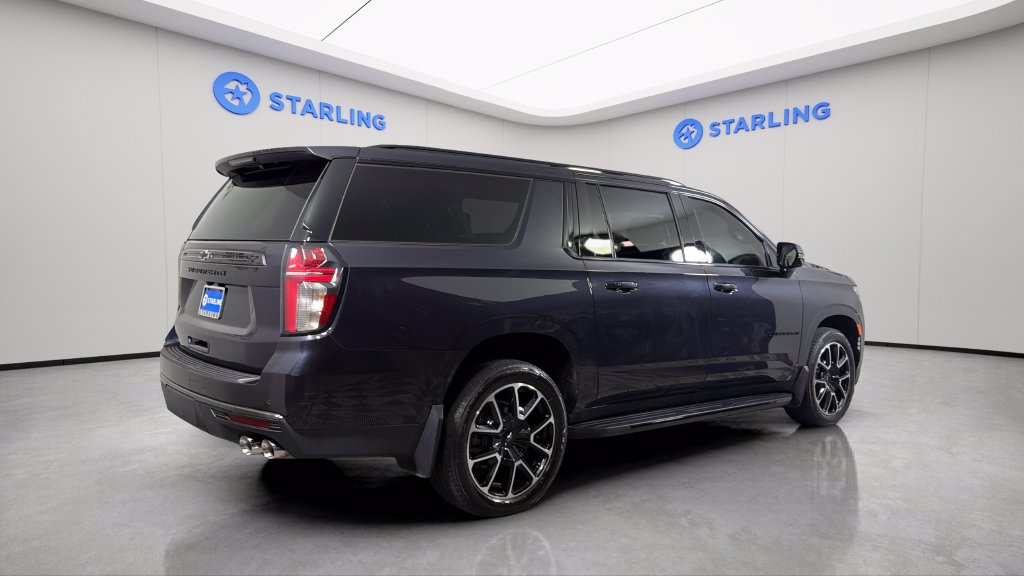 Certified 2022 Chevrolet Suburban RST w/ Sport Performance Package RWD image 9