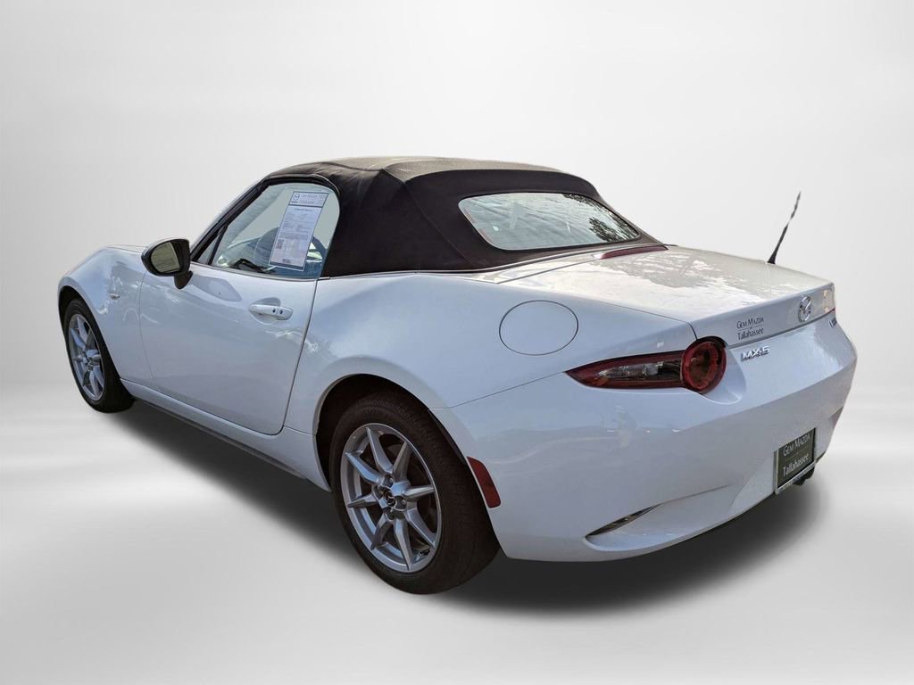 Used 2017 MAZDA MX-5 Miata Sport image 13