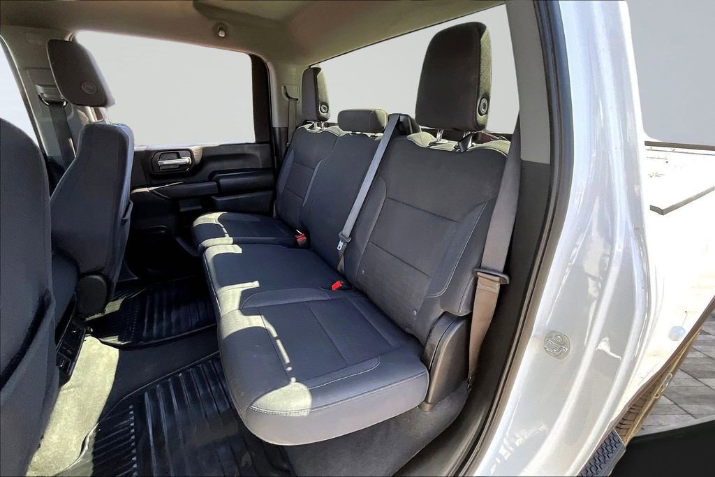 Used 2025 Chevrolet Silverado 2500 Custom w/ Custom Value Package image 22