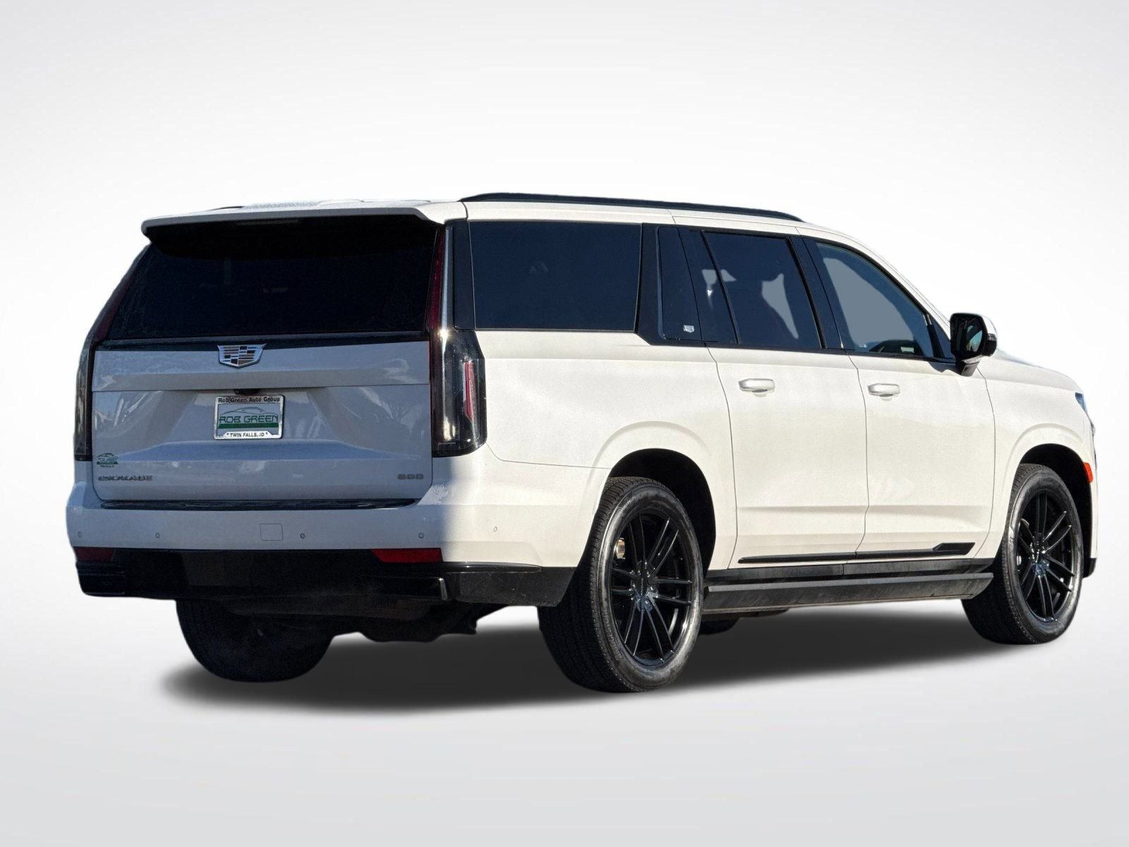 Used 2022 Cadillac Escalade ESV Sport Platinum w/ Heavy-Duty Trailer Package image 3