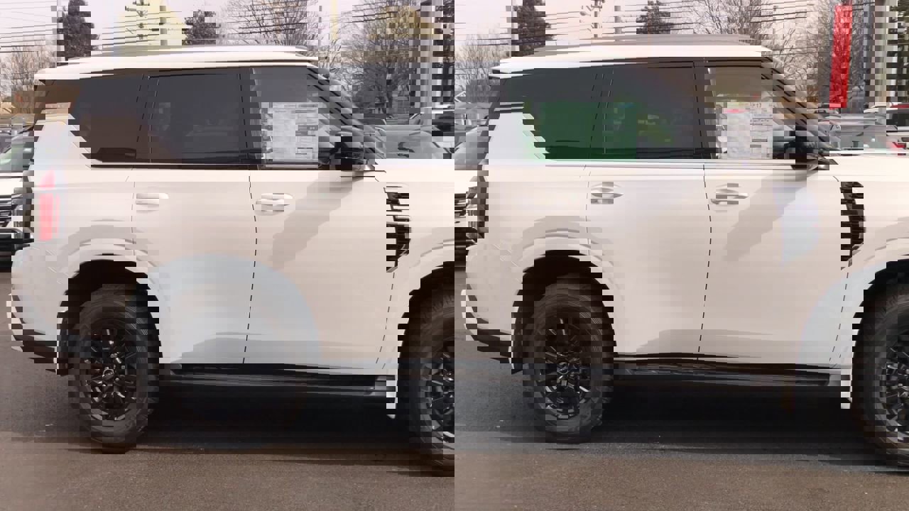 New 2026 Nissan Armada SV image 9