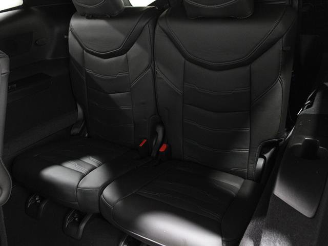 Certified 2025 Cadillac XT6 Premium Luxury w/ Platinum Package image 22