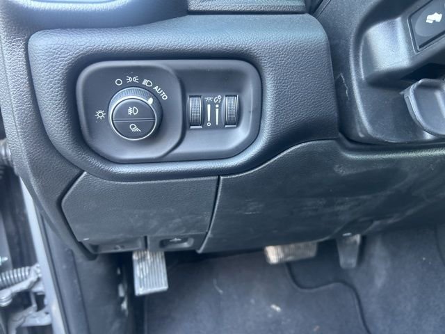 New 2026 RAM 2500 Laramie AWD/4WD image 18