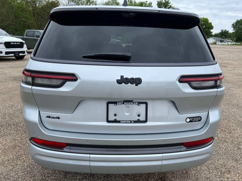 New 2026 Jeep Grand Cherokee L Limited AWD/4WD image 4