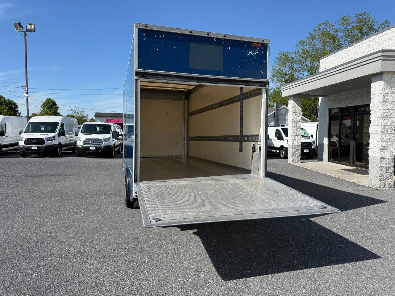 Used 2016 Ford Transit 350 178 DRW RWD image 27