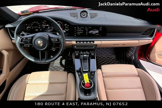 Used 2024 Porsche 911 Carrera image 13