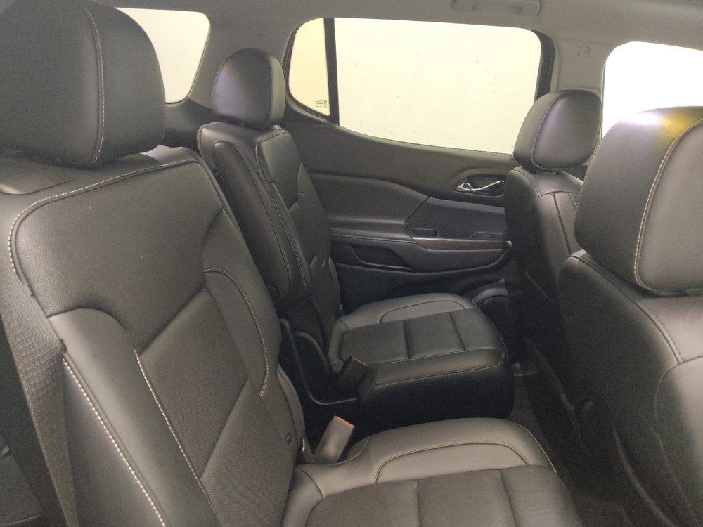 Used 2023 GMC Acadia SLT w/ Preferred Package image 19