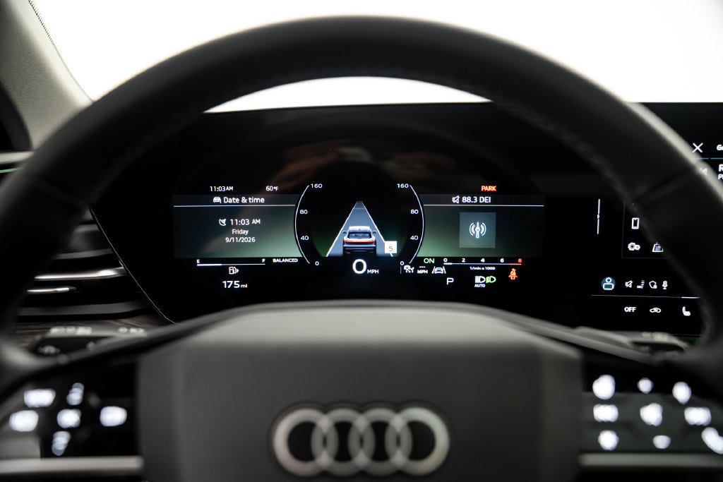 Certified 2025 Audi Q5 Premium w/ Convenience Package AWD/4WD image 29