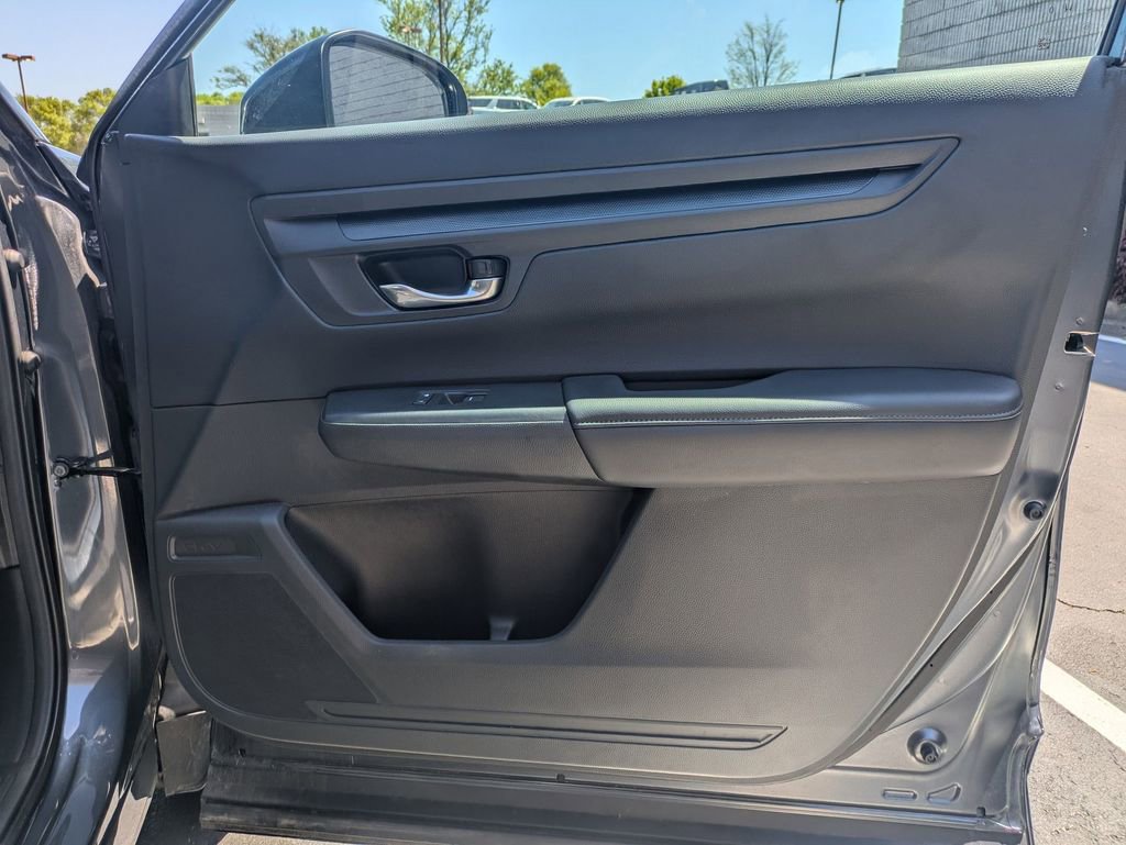 Used 2025 Honda CR-V LX image 31