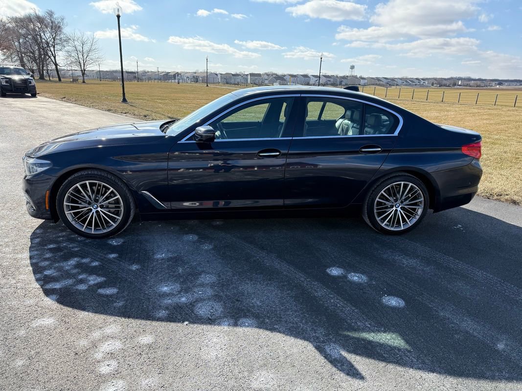 Used 2017 BMW 540i xDrive image 8