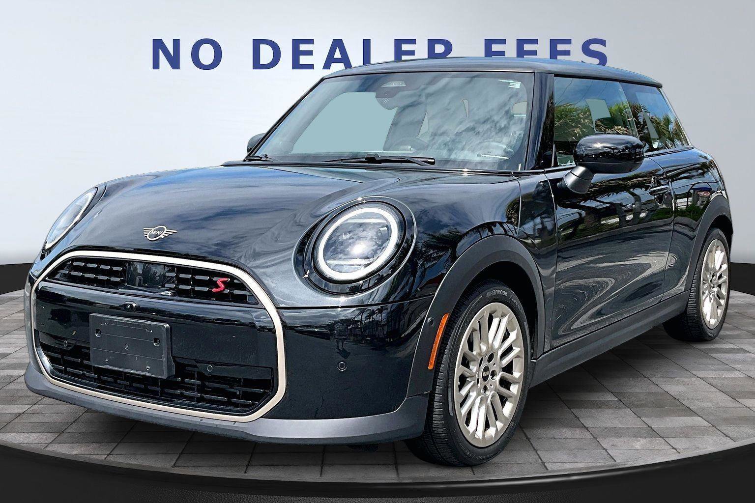Used 2025 MINI Cooper S FWD image 1