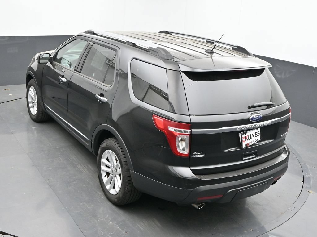 Used 2015 Ford Explorer XLT w/ Equipment Group 201B FWD image 43