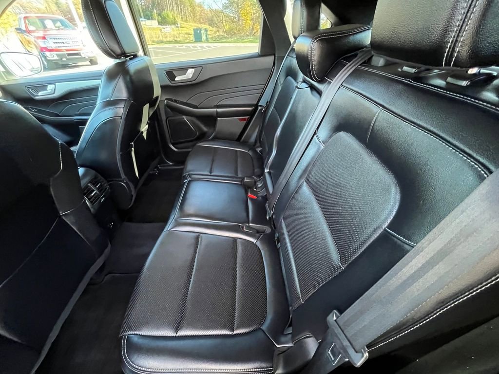 Certified 2021 Ford Escape SEL image 25