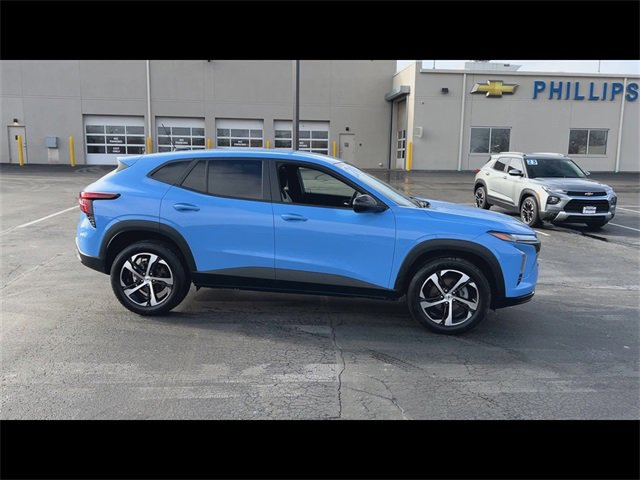 Used 2024 Chevrolet Trax RS w/ Driver Confidence Package image 9