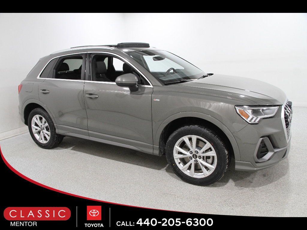 Used 2025 Audi Q3 2.0T Premium image 1