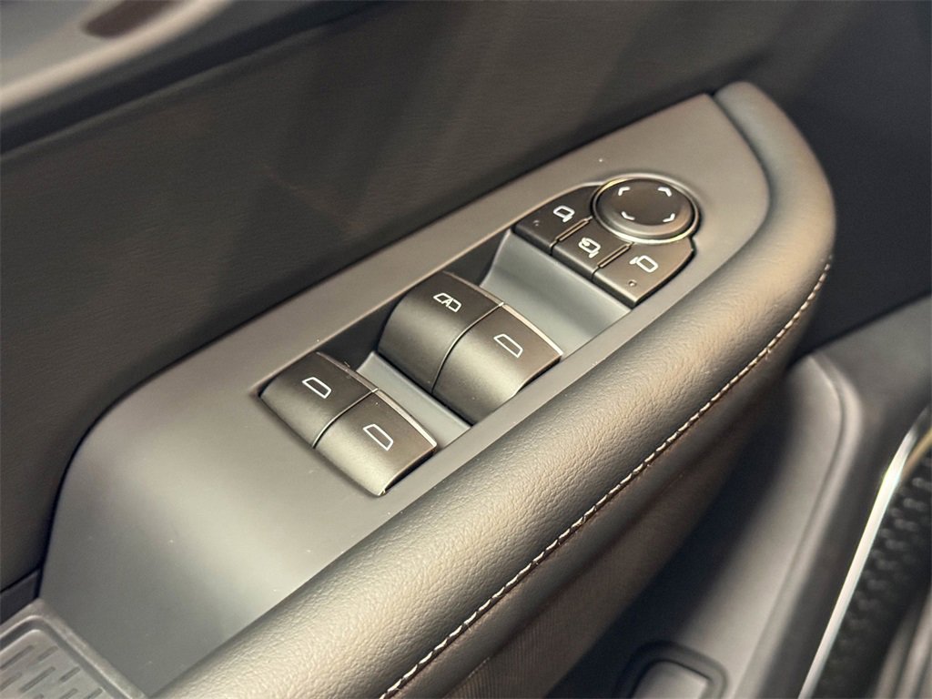 New 2026 Buick Enclave Sport Touring w/ Power Package image 38