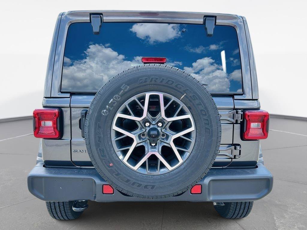 New 2025 Jeep Wrangler Unlimited Sahara AWD/4WD image 34