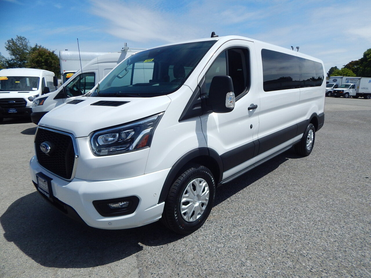 Used 2023 Ford Transit 350 XLT RWD image 1