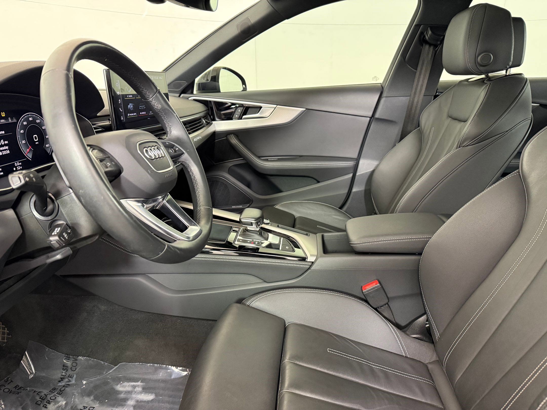 Used 2023 Audi A4 2.0T Premium Plus w/ Premium Plus Package image 5