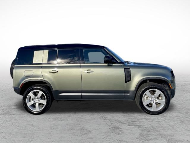 Certified 2024 Land Rover Defender 110 S image 4