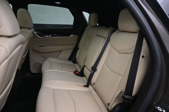 Used 2019 Cadillac XT5 Premium Luxury FWD image 16