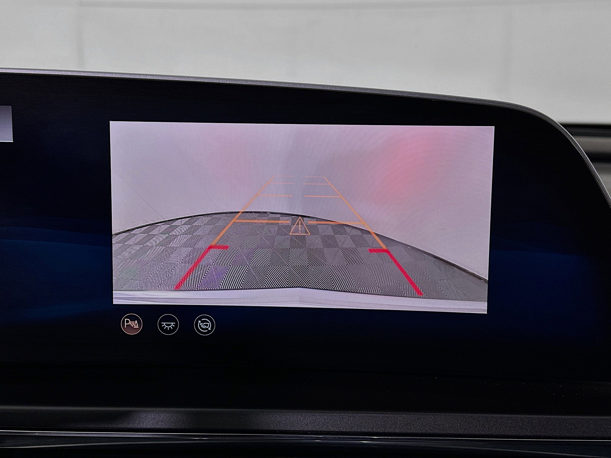 Used 2024 Cadillac Lyriq Tech image 25