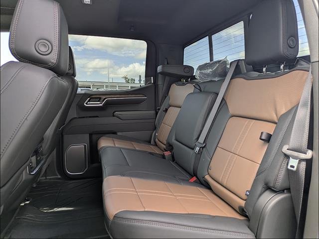 New 2026 Chevrolet Silverado 1500 High Country AWD/4WD image 17