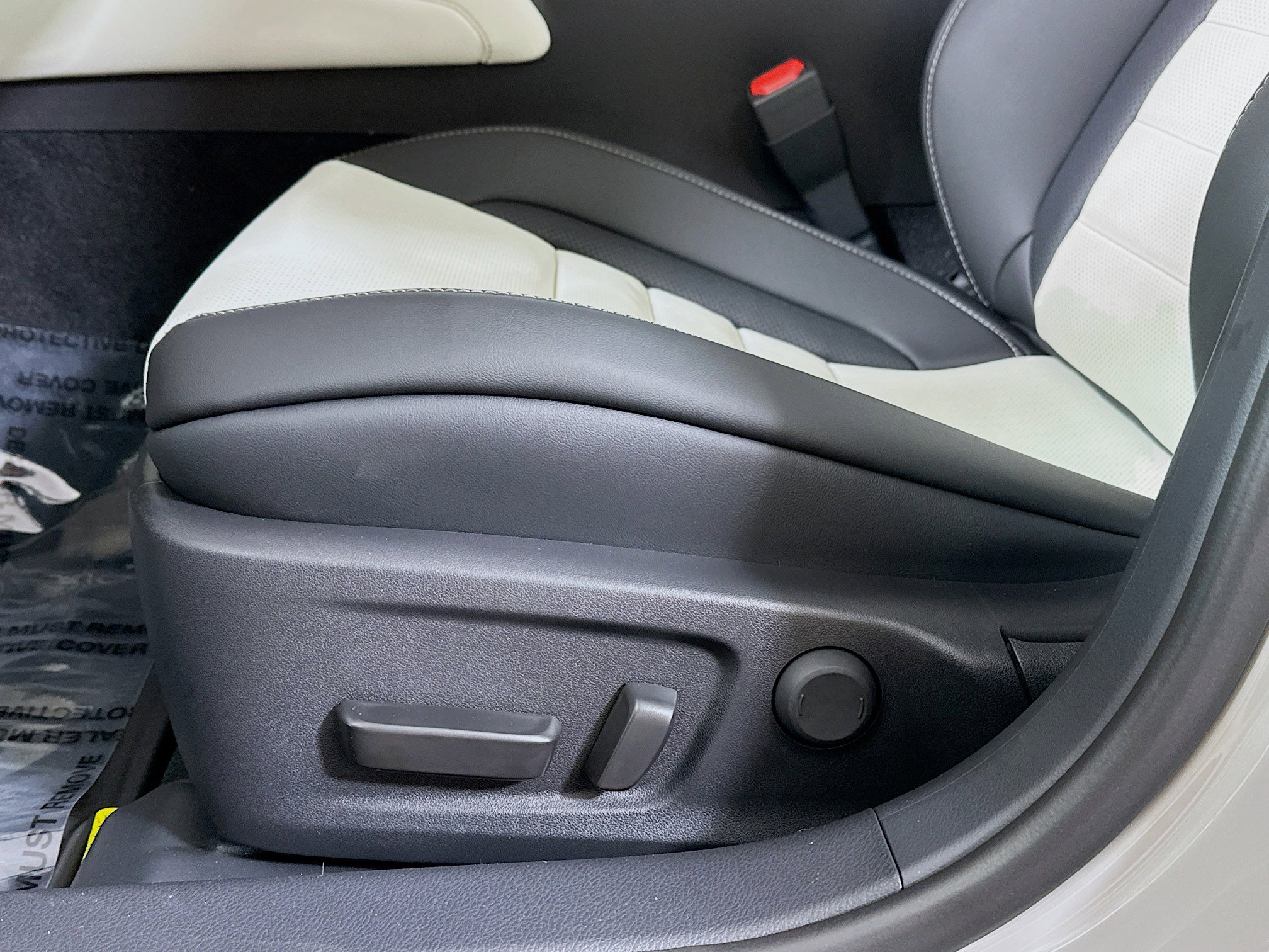 New 2026 Lexus IS 350 F Sport w/ Handling Package image 18