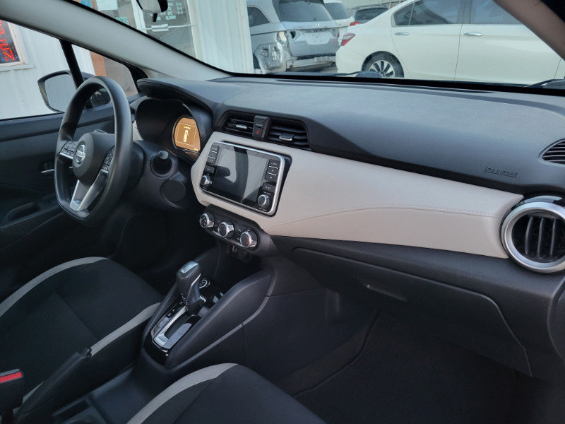 Used 2021 Nissan Versa SV FWD image 25