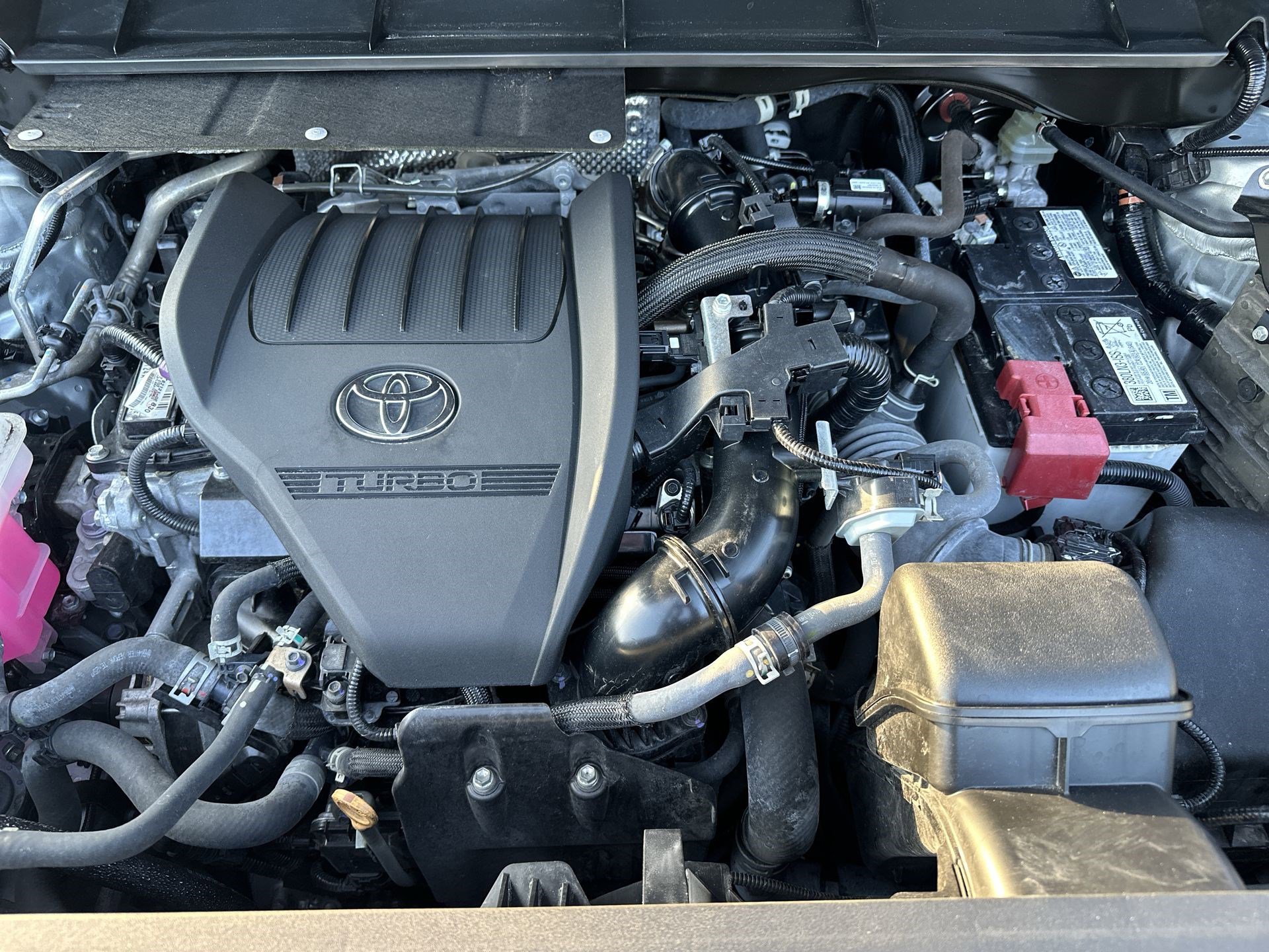 Used 2023 Toyota Highlander LE image 18