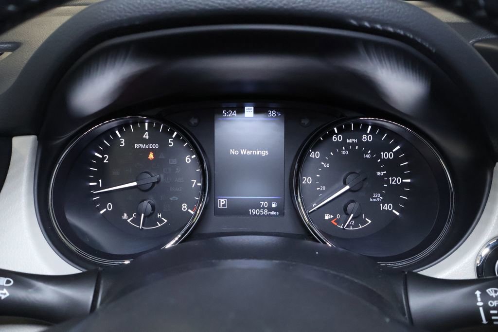 Used 2022 Nissan Rogue Sport SL w/ Premium Package image 21