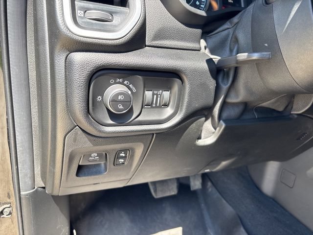 Used 2019 RAM 1500 Big Horn AWD/4WD image 20
