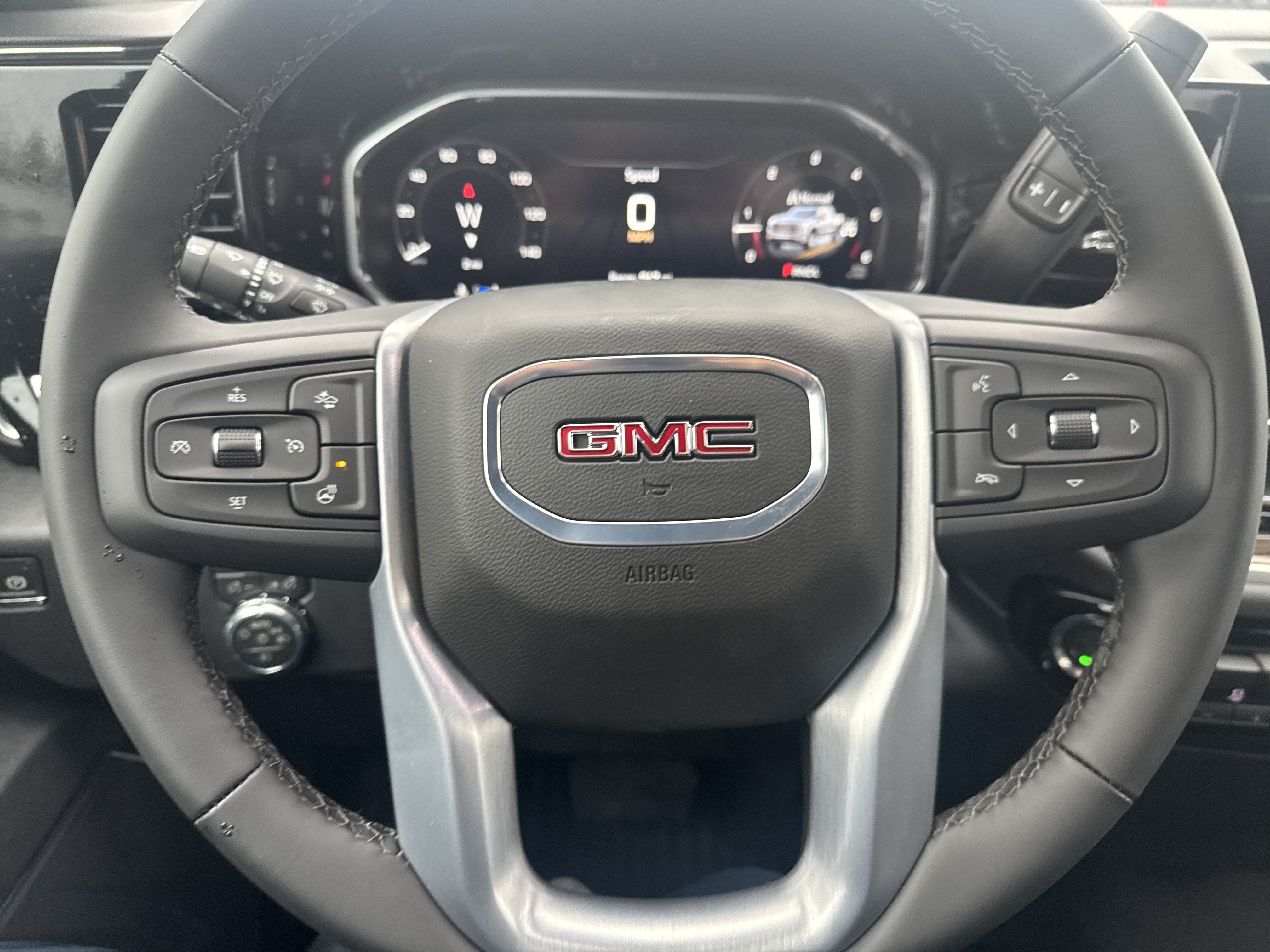 New 2026 GMC Sierra 1500 Elevation AWD/4WD image 17