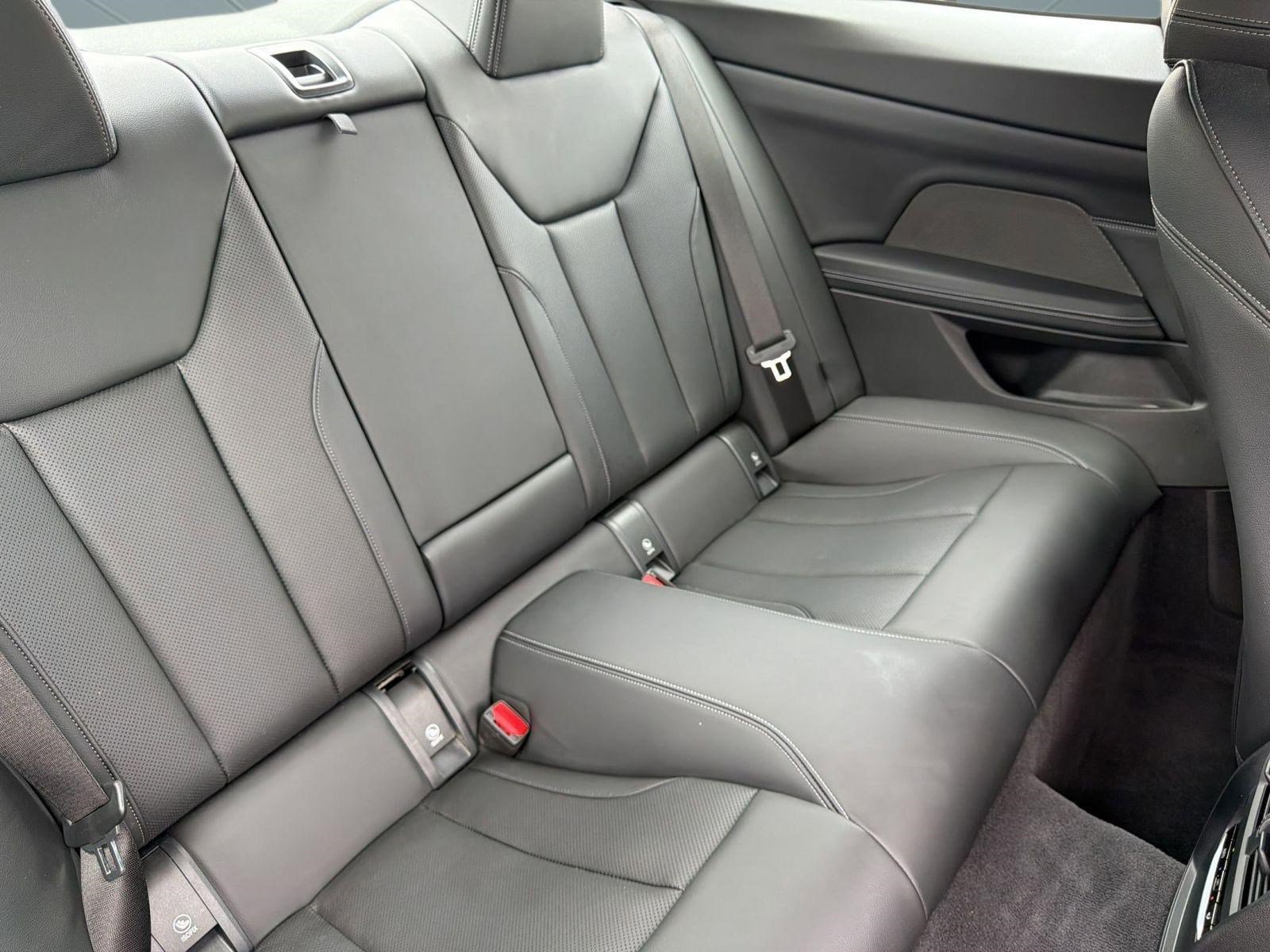 Certified 2024 BMW 430i Coupe w/ Premium Package RWD image 30