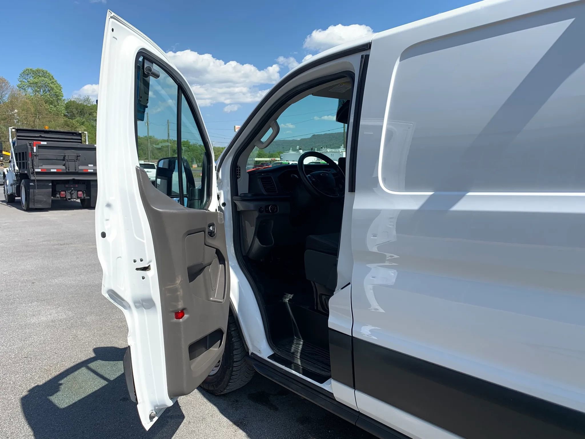 Used 2020 Ford Transit 150 Low Roof w/ Upfitter Package RWD image 7