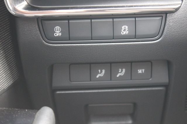 Used 2022 MAZDA MAZDA3 s image 15