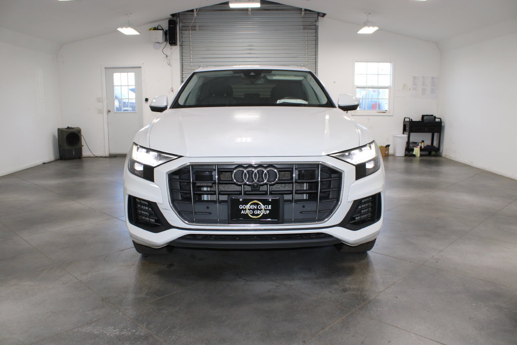 Used 2023 Audi Q8 Premium w/ Convenience Package AWD/4WD image 3