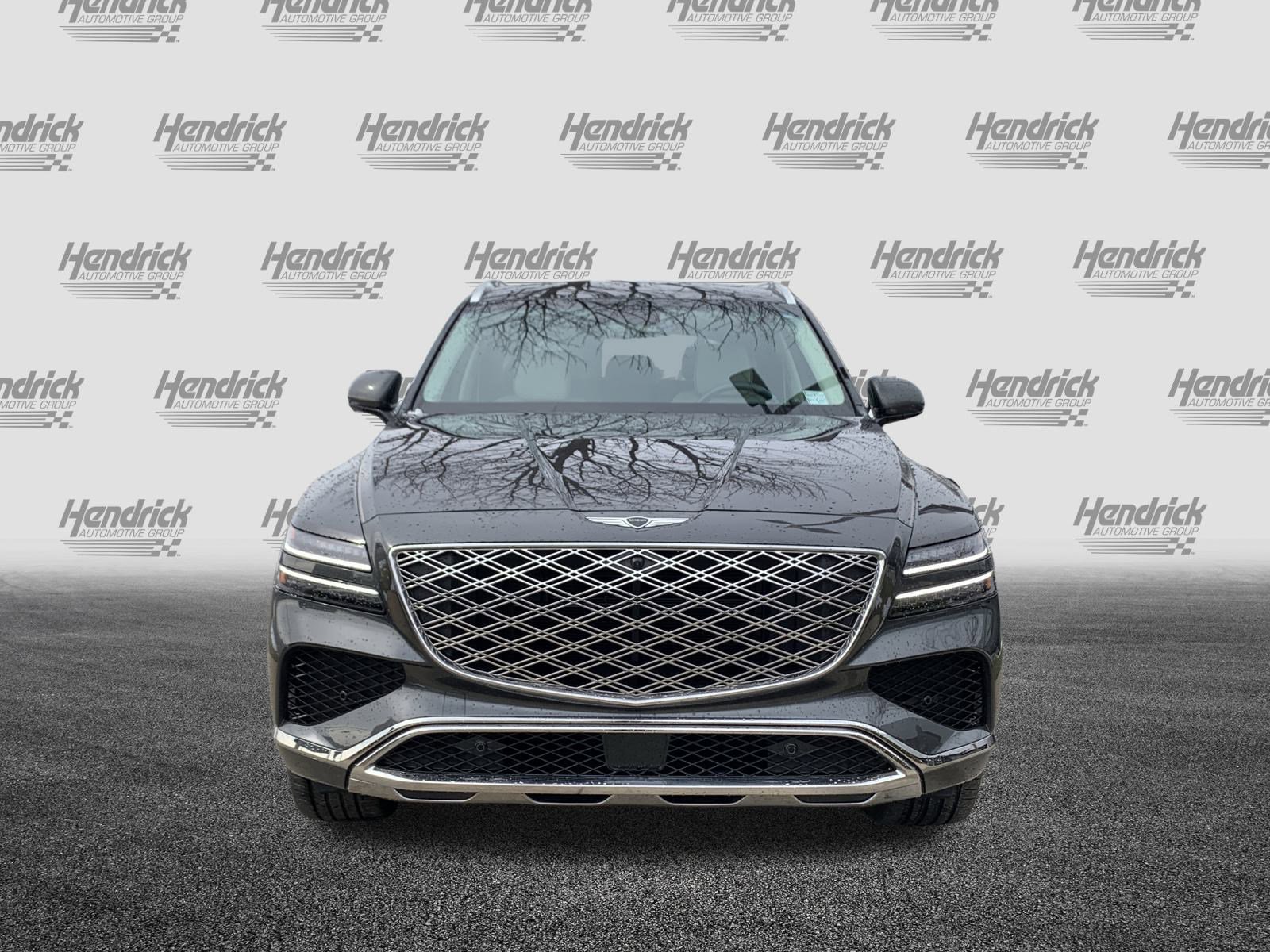 Used 2025 Genesis GV80 3.5T Prestige image 3